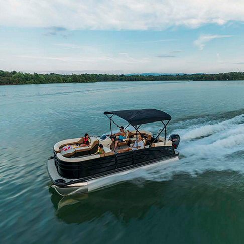 Lowe Boats